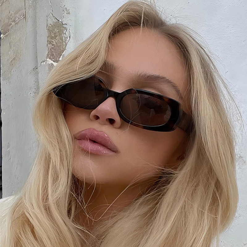 Lunettes de soleil rectangulai - Designer Sunglasses avis et prix
