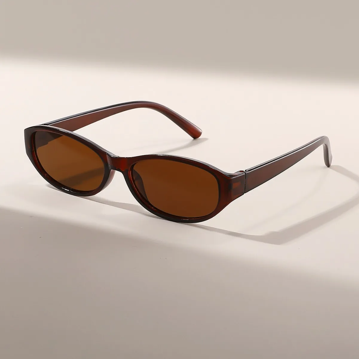 Lunettes de soleil ovales rétr - Sunglasses Uv400 avis et prix
